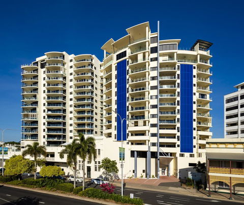 Jack And Newell Holiday Apartments - Accommodation Brisbane 13