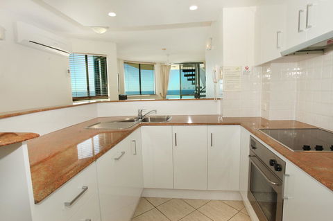 Malibu Apartments - Accommodation Brisbane 15