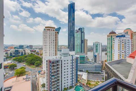 Republic Apartments Brisbane City - Accommodation Brisbane 11