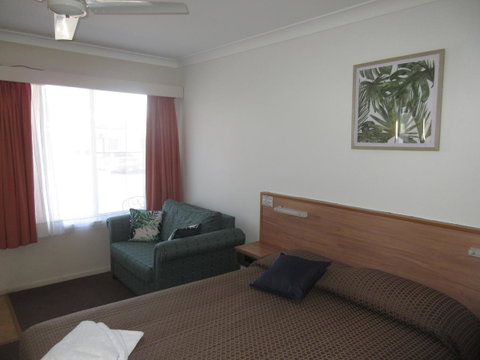 Riviera On Ruthven - Accommodation Brisbane 10