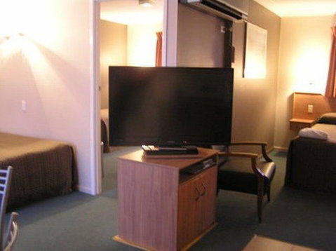 Riviera On Ruthven - Accommodation Brisbane 31