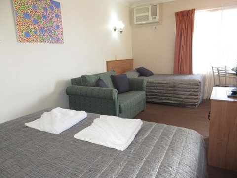 Riviera On Ruthven - Accommodation Brisbane 36