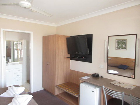 Riviera On Ruthven - Accommodation Brisbane 8