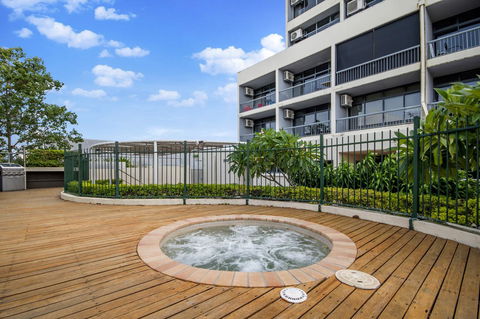 Sunshine Tower Hotel - Accommodation Brisbane 13