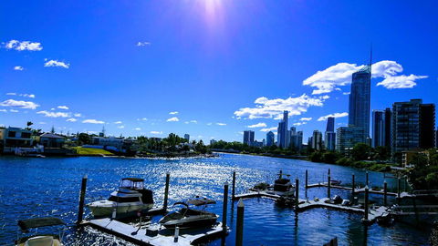 Surfers Hawaiian Holiday Apartments - Accommodation Brisbane 0