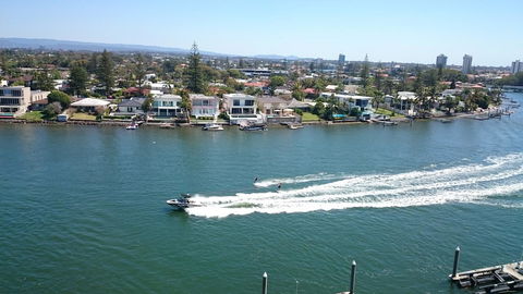 Surfers Hawaiian Holiday Apartments - Accommodation Brisbane 14