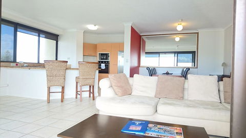 Surfers Hawaiian Holiday Apartments - Accommodation Brisbane 18