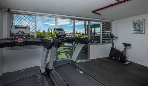 Surfers Hawaiian Holiday Apartments - Accommodation Brisbane 21