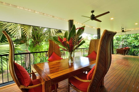 Misty Mountains Rainforest Retreat - Accommodation Brisbane 19