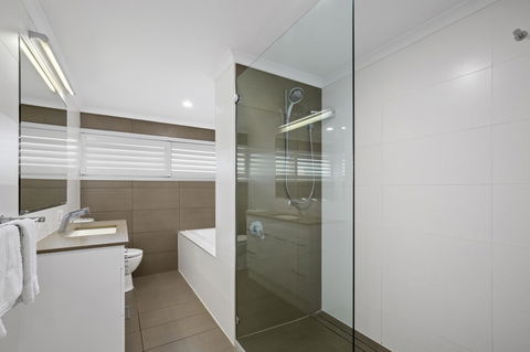 Narrowneck Court Holiday Apartments - Accommodation Brisbane 19