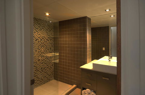 Narrowneck Court Holiday Apartments - Accommodation Brisbane 39