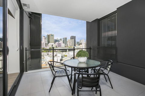 Arise Spice Apartments - Accommodation Brisbane 26