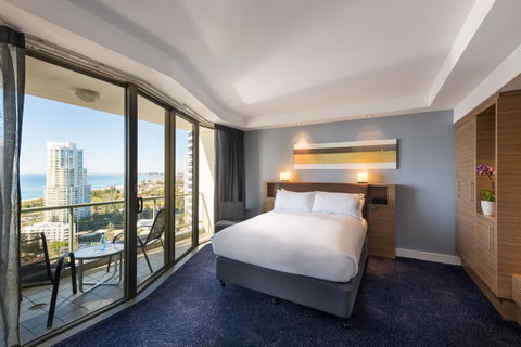 Sofitel Gold Coast Broadbeach - Accommodation Brisbane 8