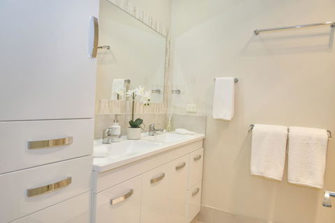 The Guesthouse Maleny - Accommodation Brisbane 9