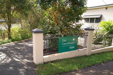 The Guesthouse Maleny - Accommodation Brisbane 3