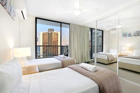 Genesis Apartments By Gold Coast Premium - Accommodation Brisbane 27
