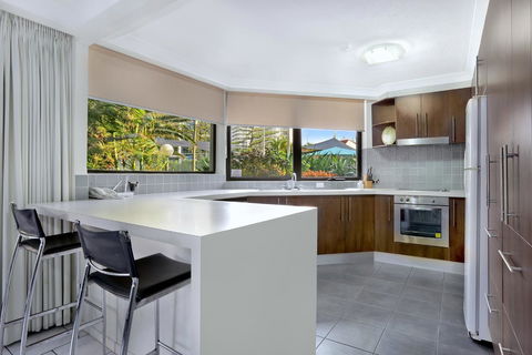 Genesis Apartments By Gold Coast Premium - Accommodation Brisbane 19