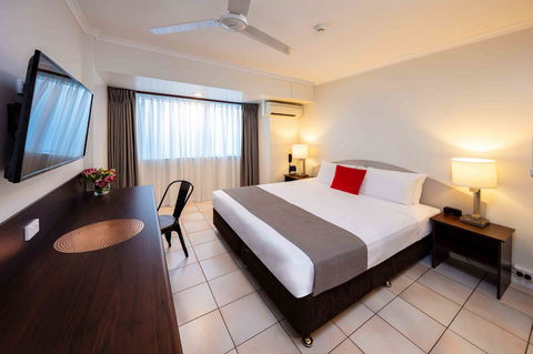 Hides Hotel - Accommodation Brisbane 0
