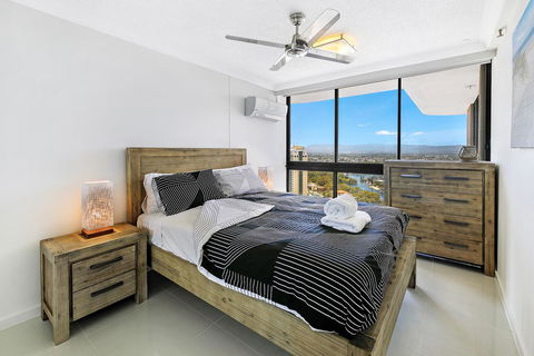 Beachcomber Holiday Apartment - Accommodation Brisbane 9