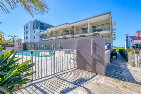 On The Beach Resort Bribie Island - Accommodation Brisbane 2