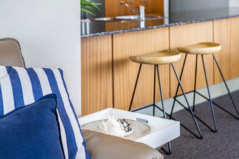 Holiday Holiday Chevron Renaissance Apartments - Accommodation Brisbane 6