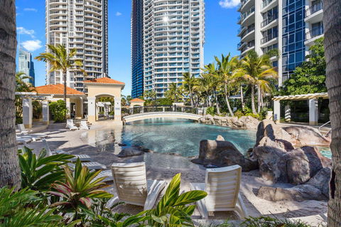 Holiday Holiday Chevron Renaissance Apartments - Accommodation Brisbane 16