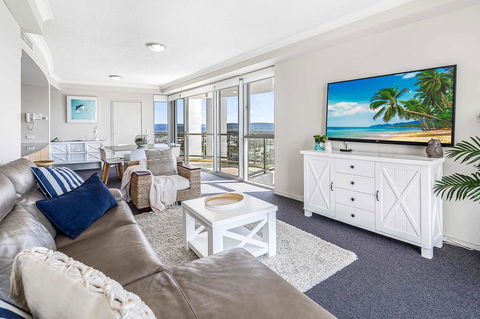 Holiday Holiday Chevron Renaissance Apartments - Accommodation Brisbane 4
