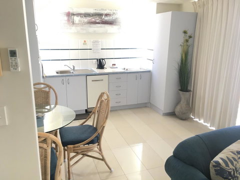 Santa Anne By The Sea - Accommodation Brisbane 21