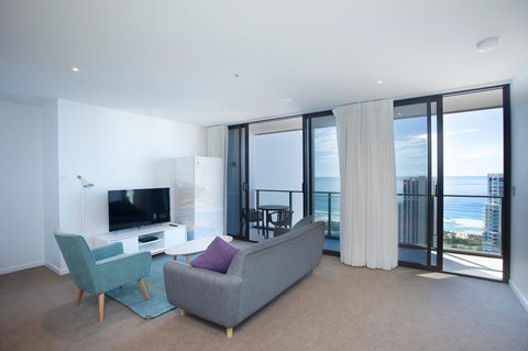High Floor Ocean View Suites Broadbeach - Accommodation Brisbane 18