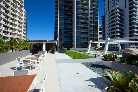 High Floor Ocean View Suites Broadbeach - Accommodation Brisbane 33