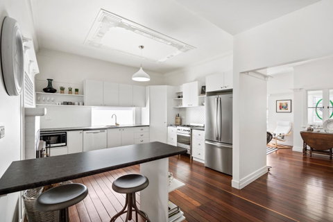 The Lighthouse - Accommodation Brisbane 11