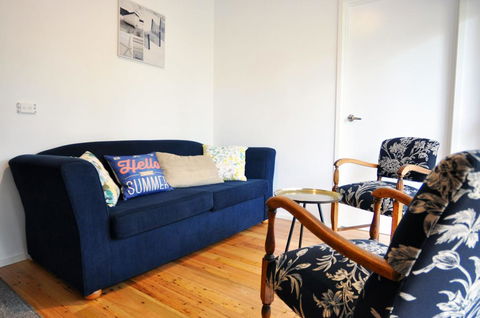 WAVES ON FLORIDA - SURF SIDE - Accommodation Brisbane 1