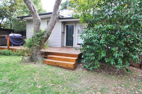 WAVES ON FLORIDA - SURF SIDE - Accommodation Brisbane 0