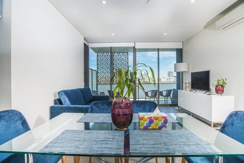 Wentworth Point 2Beds1Study2Bath Brand New APT - Accommodation Brisbane 2
