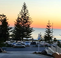 West Beach Lagoon 210 - Amazing Views - Accommodation Brisbane