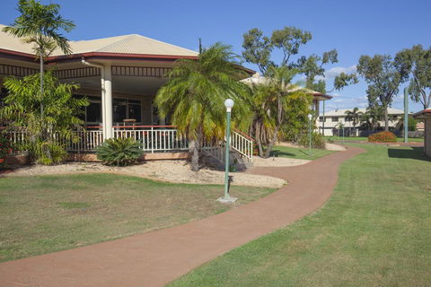 Western Heritage Motor Inn - Accommodation Brisbane 1
