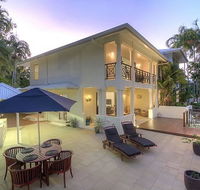 Whispering Palms - Accommodation Brisbane
