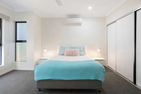 WHITSUNDAY Brand New Townhouse Close To Boardwalk - Accommodation Brisbane 2