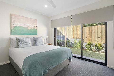 WHITSUNDAY Brand New Townhouse Close To Boardwalk - Accommodation Brisbane 3