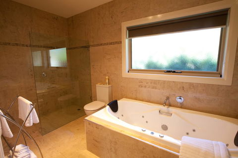 Wild Cattle Creek Estate - Accommodation Brisbane 3