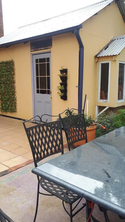 Willowgate Hall Luxury Hosted B&B - Accommodation Brisbane 2