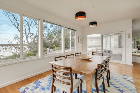 Windward House - Accommodation Brisbane 1