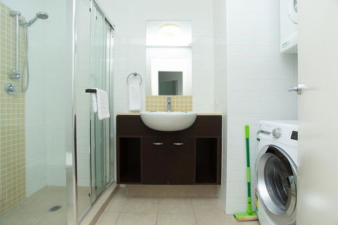 Wings Resort - Private Apartments - Accommodation Brisbane 2