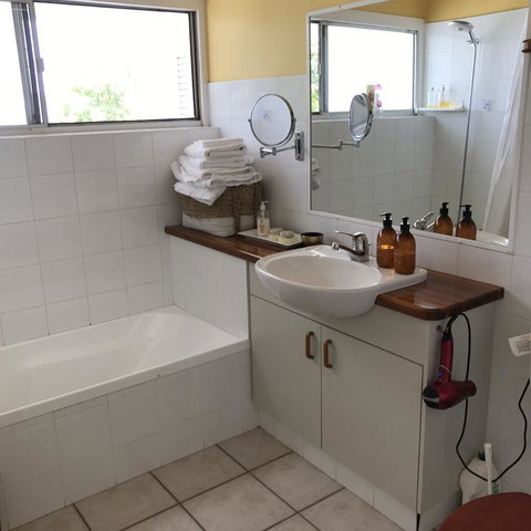 Winston Cottage - Accommodation Brisbane 3