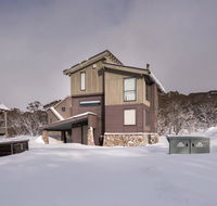 Winterfell - Accommodation Brisbane