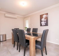 Wonderful Windred Modern Comfy Quiet - Accommodation Brisbane
