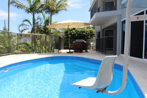 Zaffiro Beach House - Accommodation Brisbane 1