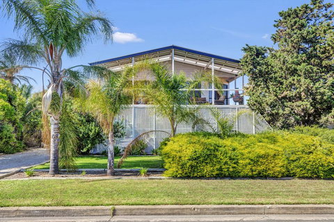 Zephyr Shores - Accommodation Brisbane 2