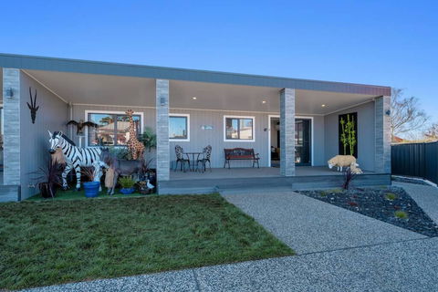 Zoo Villas: Villa Giraffe - Central Wynyard - Accommodation Brisbane 2