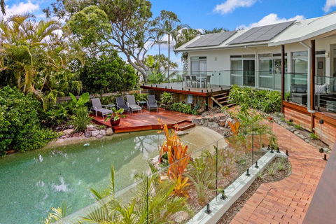 A Tropical Family Oasis In Sunshine Beach - Accommodation Brisbane 4